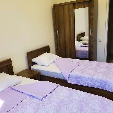 Hostel Family 库塔伊西 外观 照片