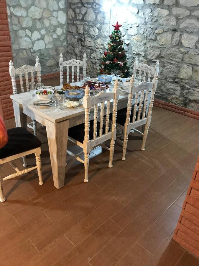 Hostel Family 库塔伊西 外观 照片